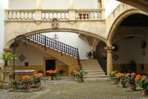 Typischer Innenhof Mallorca