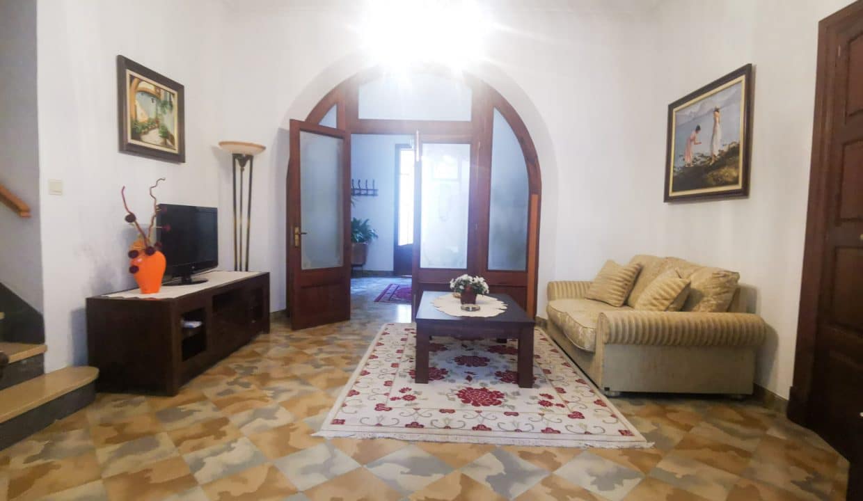 Geräumige Wohnzimmer in mallorquinische stil