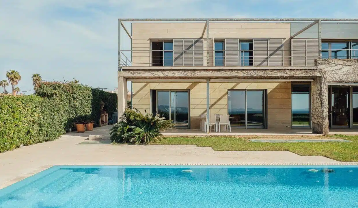 Luxus Villa in Palma Swimmingpool