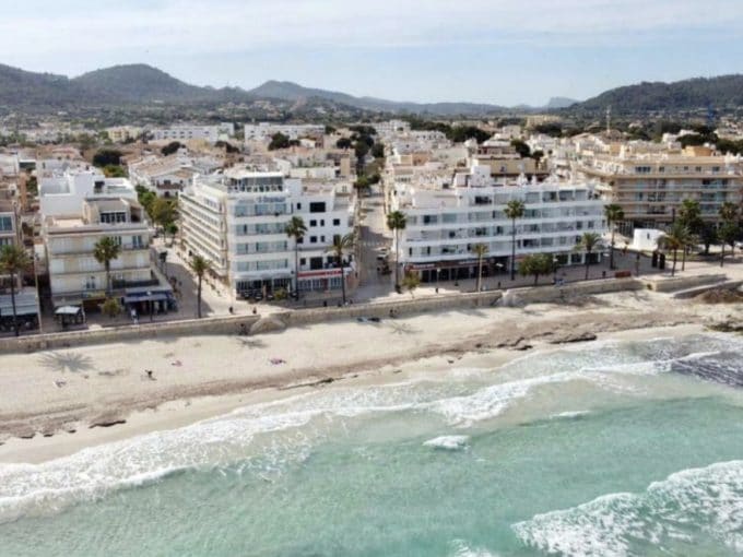 Top Investment Mallorca erste Meereslinie