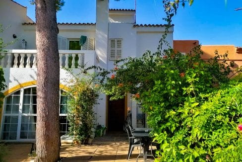 Helle-Terrasse-Luxus-Immobilien-Mallorca