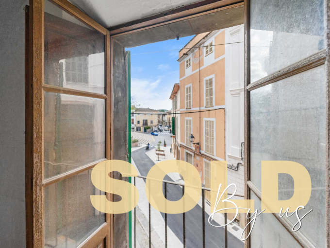 Sold by us Stadthaus Renovierung felanitx 22