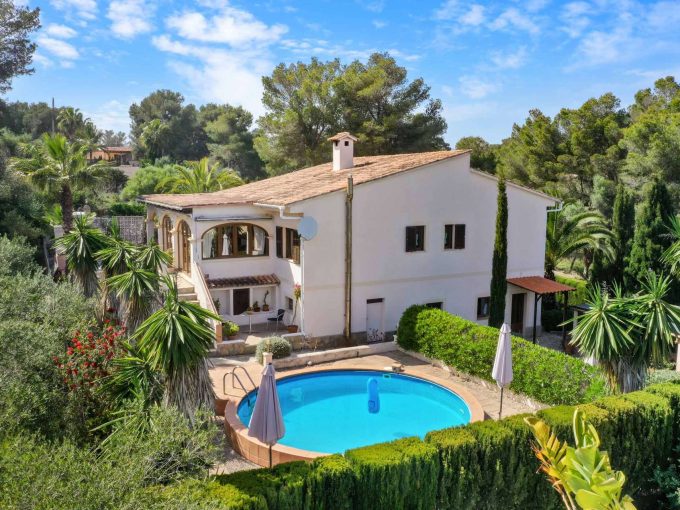 Villa-mit-Pool-und-Appartament-Cala-Murada-35