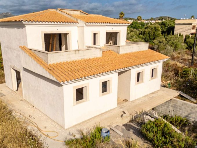 Drone lado villa
