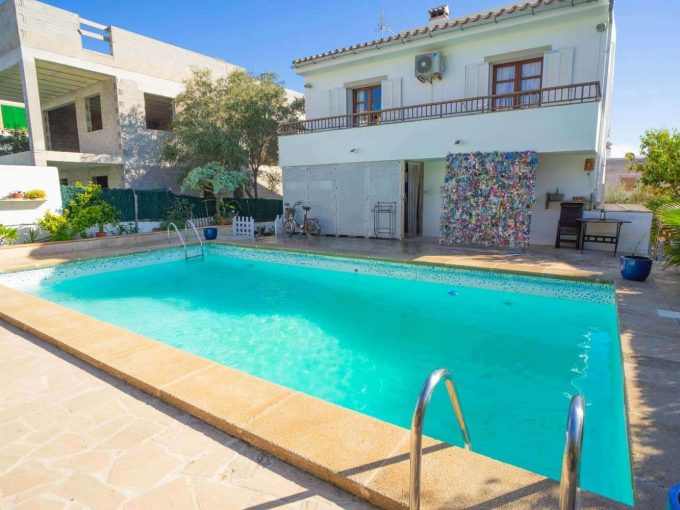 Luxusimmobilien Mallorca Pool Bereich