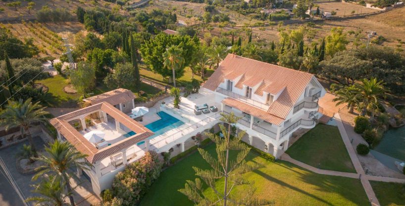 Luxus Finca in Establiments zu kaufen